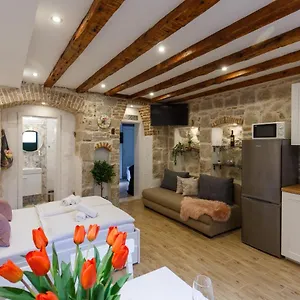 https://stara-kala-varos-apartment.splithotels.org